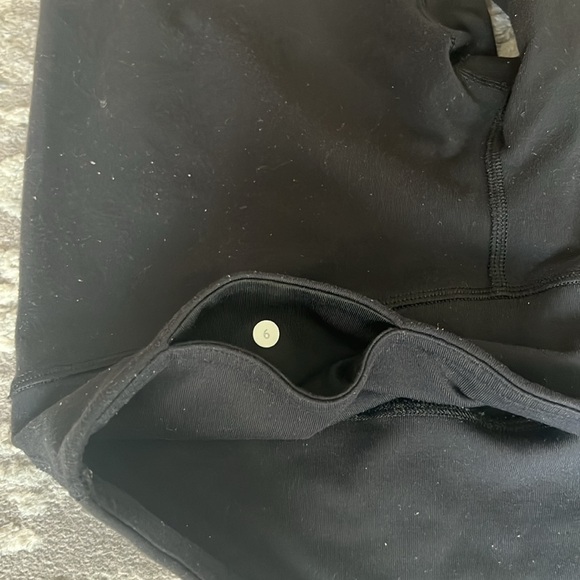 Lululemon Crop Leggings - Picture 2 of 4